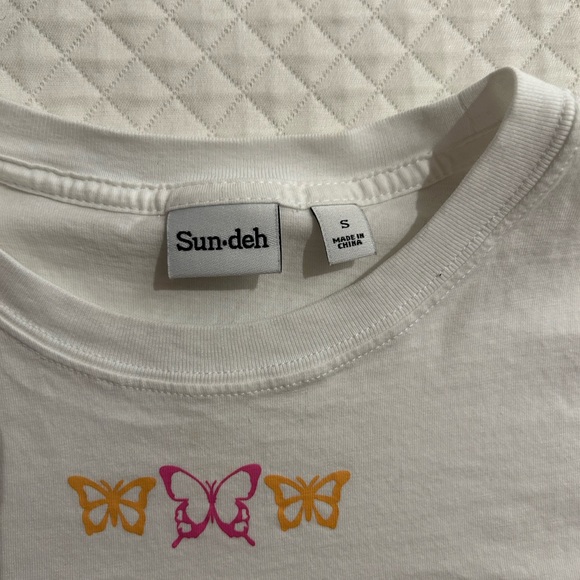 ARITZIA CROP TOP - Picture 4 of 5